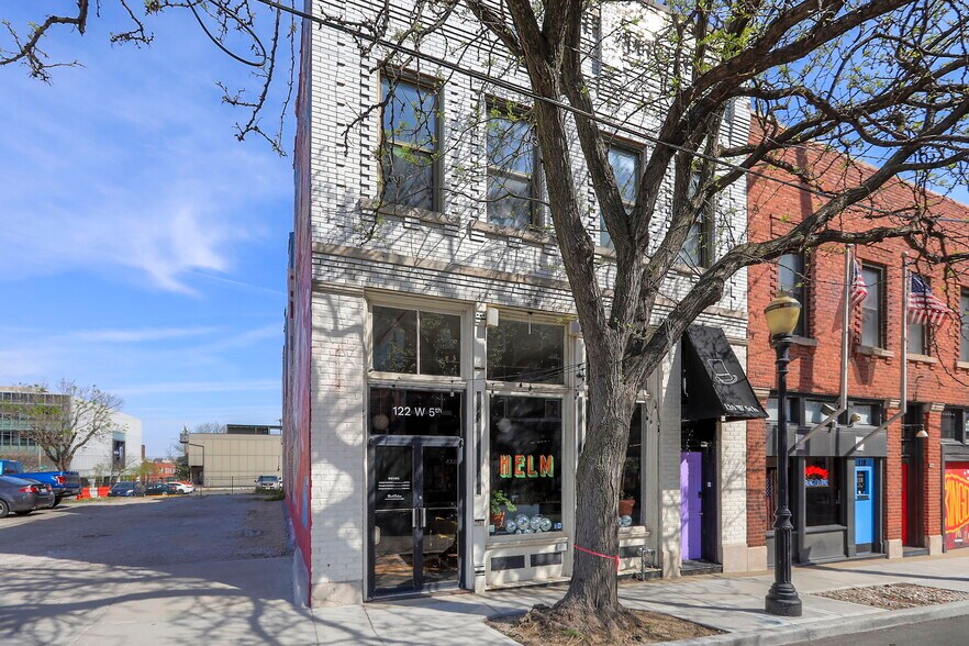 More Photos Of 120-122 W 5th St, Kansas City Storefront Retail Residential For Sale
