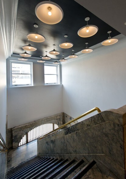 More Photos Of 225 E Colorado Blvd, Pasadena Office For Lease