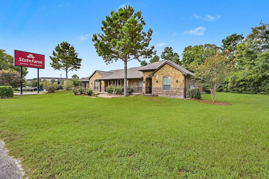 More Photos Of 5155 W Davis St, Conroe Medical For Lease