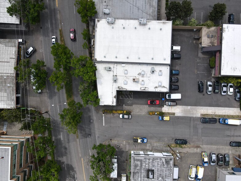 More Photos Of 6605 SW Macadam Ave, Portland Loft Creative Space For Sale