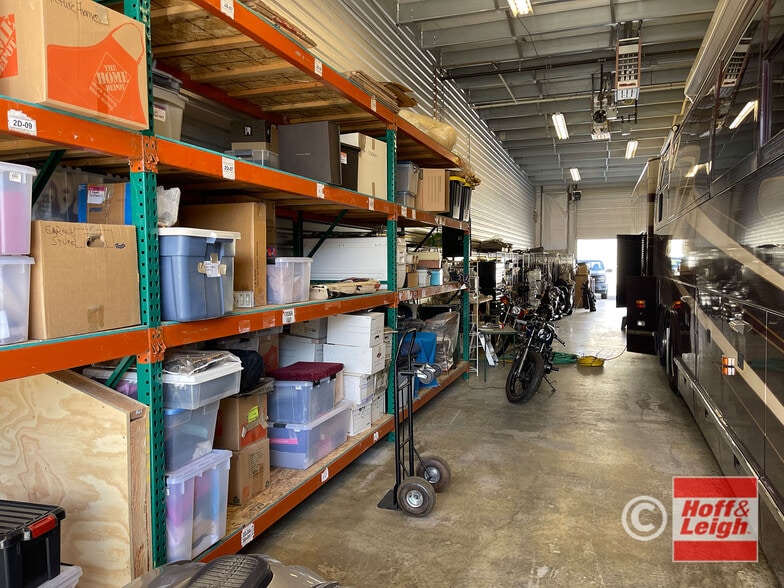 More Photos Of 9345 Commerce Center St, Highlands Ranch Warehouse For Sale