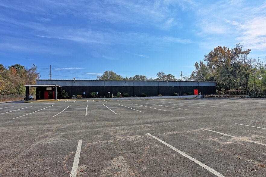 More Photos Of 3700 Wallin St, Savannah Specialty For Sale