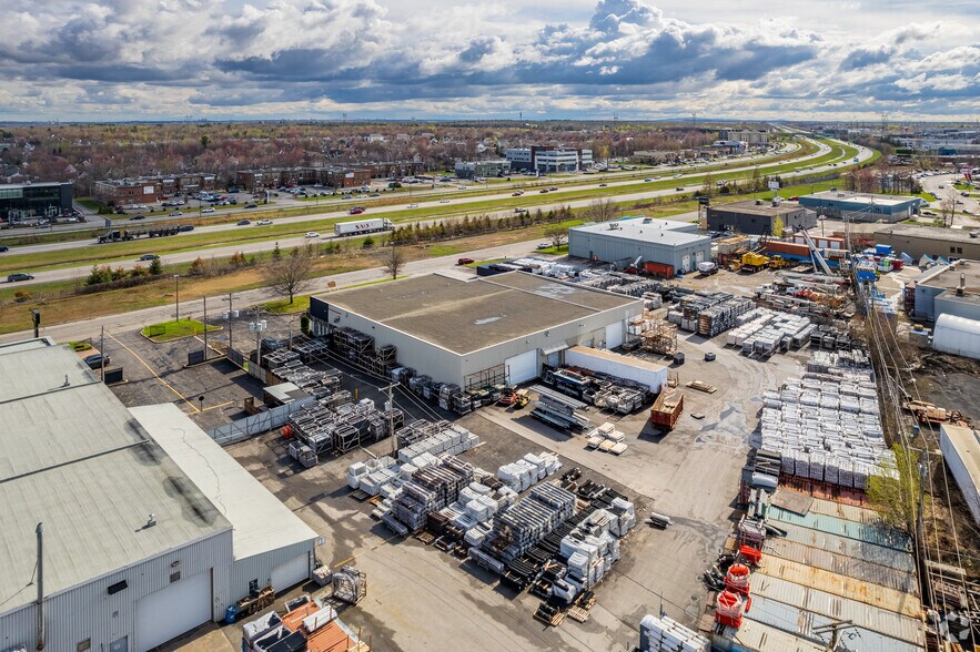 More Photos Of 3300 Rue Jacob-Jordan, Terrebonne Warehouse For Lease