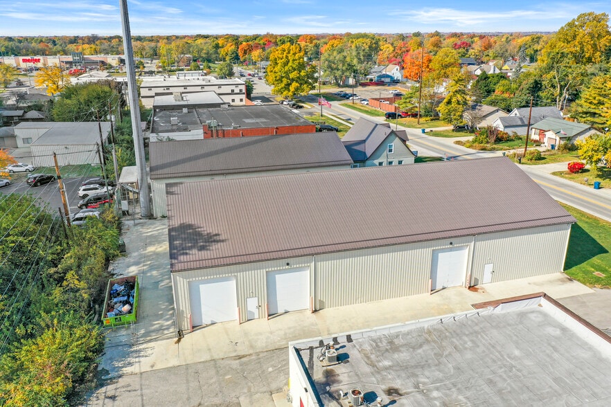 More Photos Of 2601 E 56th St, Indianapolis Light Distribution For Sale