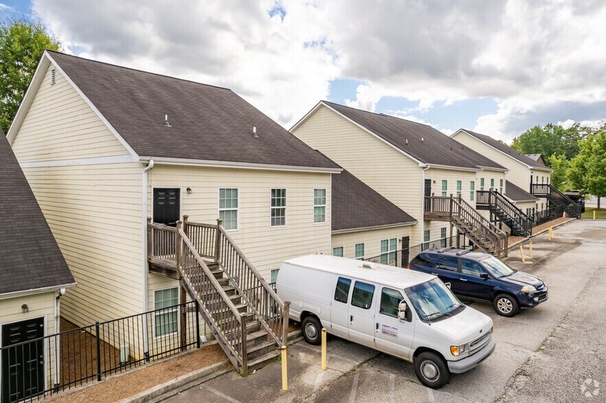 More Photos Of 8325 Office Park Dr, Douglasville Medical For Lease