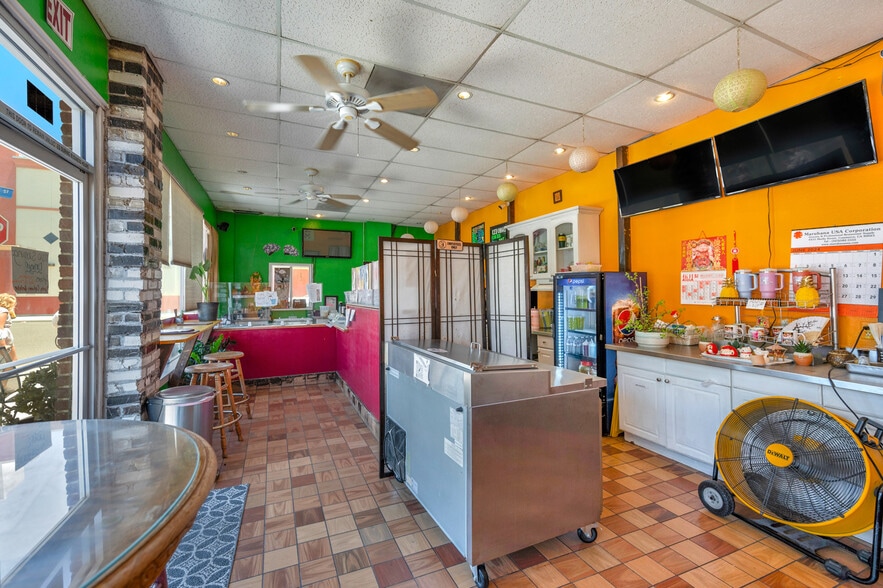 More Photos Of 201 E St, Lemoore Auto Repair For Sale