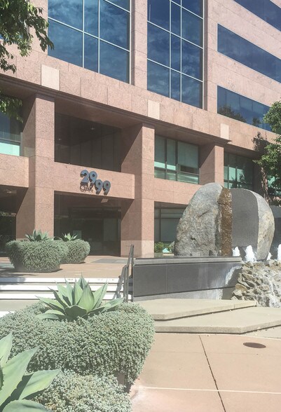 More Photos Of 2999 Oak Rd, Walnut Creek Office For Lease