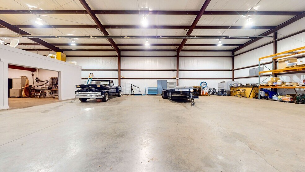 More Photos Of 521 Woodbine Ocean View Rd, Ocean View Warehouse For Sale