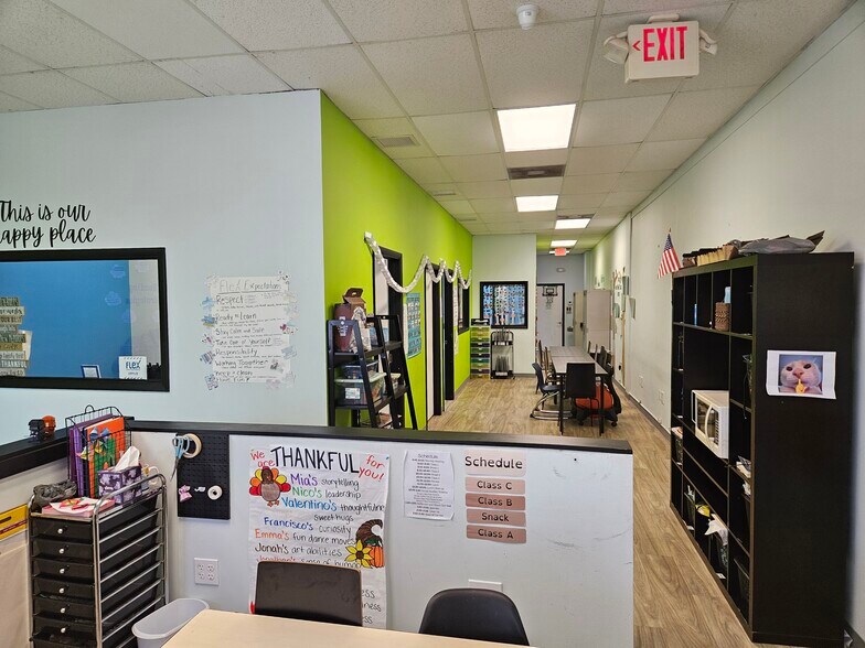 More Photos Of 1300-1396 SW 160th Ave, Weston General Retail For Lease