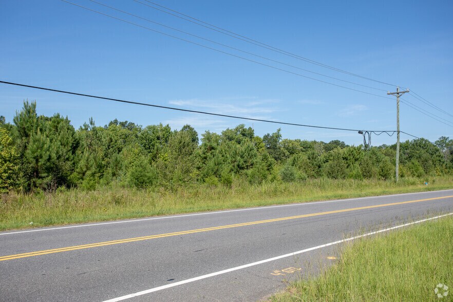 More Photos Of 2023 McCraney Way, Rock Hill Industrial For Lease
