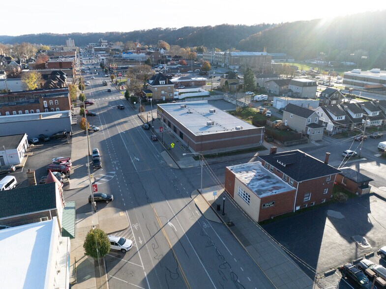More Photos Of 1821 7th ave, Beaver Falls Freestanding For Sale