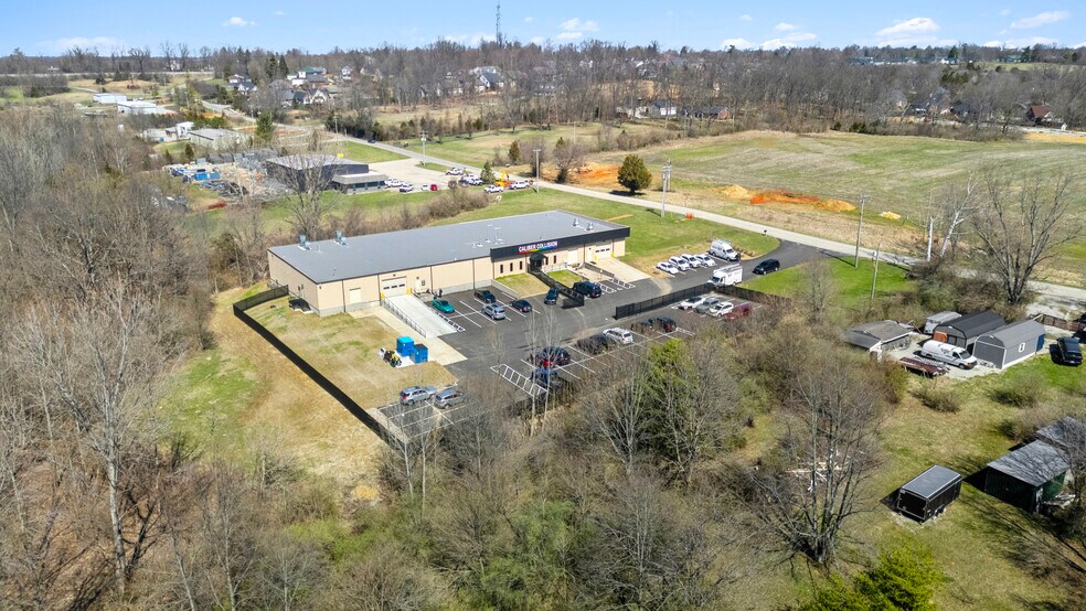 More Photos Of 2402 Allen Ln, La Grange Auto Repair For Sale