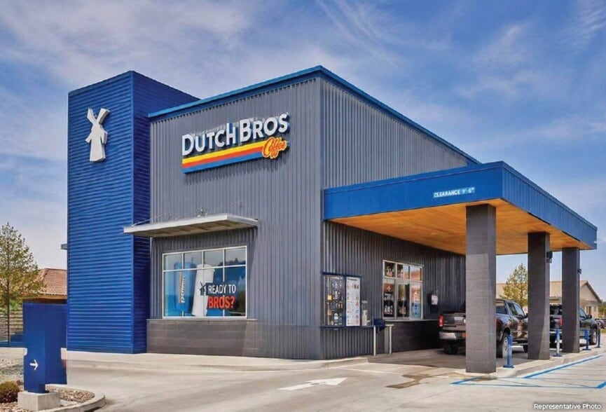 More Photos Of 6950 E Riverside Blvd, Loves Park General Retail For Sale