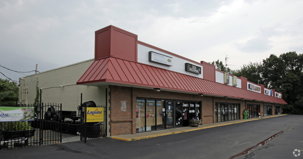 Primary Photo Of 4570-4578 Telegraph Rd, Saint Louis Unknown For Lease