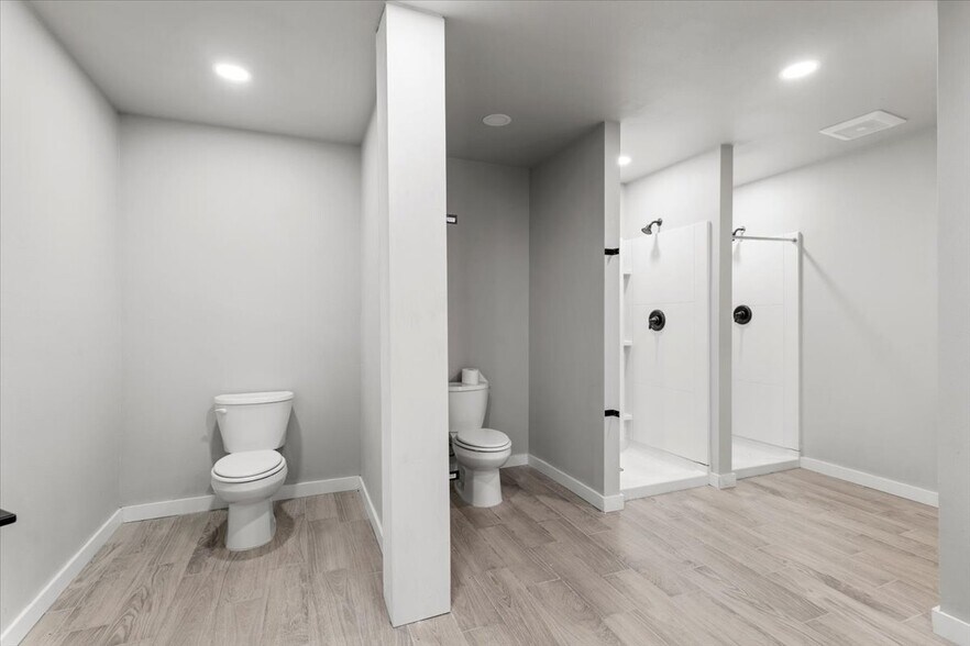 More Photos Of 865 County Road 446, Rockdale Warehouse For Sale