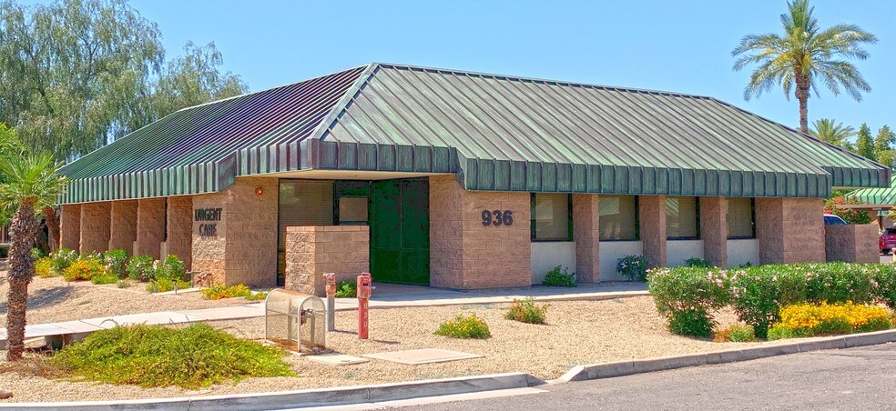 Primary Photo Of 936 W Chandler Blvd, Chandler Medical For Lease