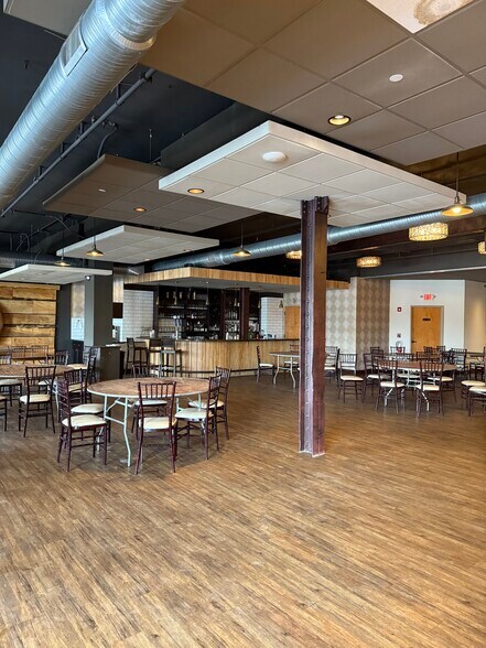 More Photos Of 21 W North St, Akron Apartments For Sale