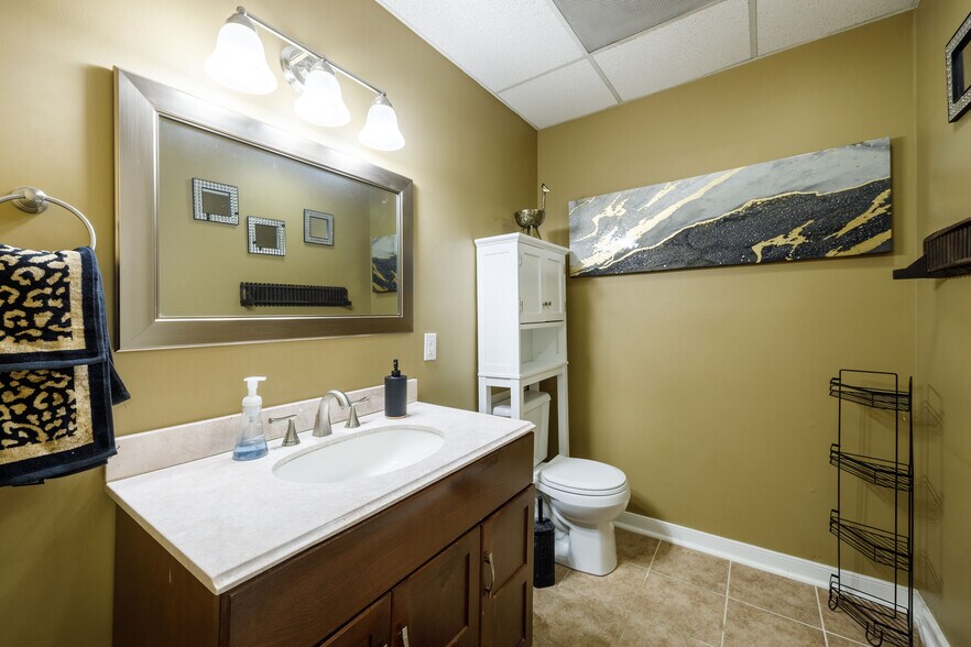 More Photos Of 23-25 W Old St, Petersburg Apartments For Sale