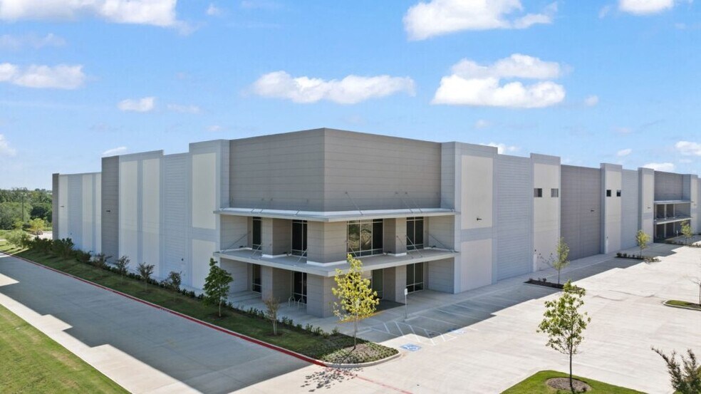 More Photos Of 3212 E Pecan St, Pflugerville Unknown For Lease