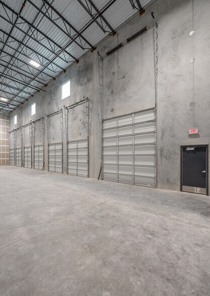 More Photos Of 2280 Lane Ave N, Jacksonville Unknown For Lease