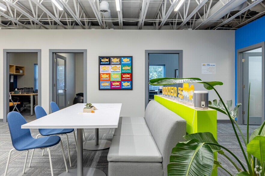 More Photos Of 41000 W 7 Mile Rd, Northville Office For Sale