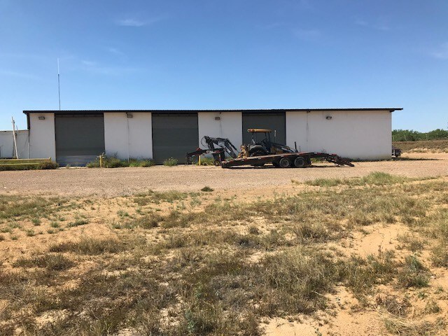 More Photos Of 5215 S Zapata Hwy, Laredo Warehouse For Sale
