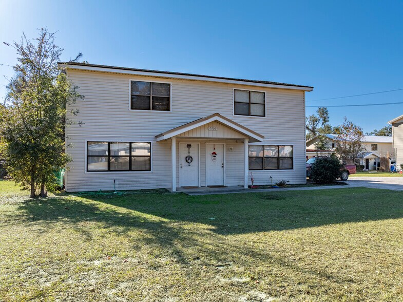 More Photos Of 5206 Danieli Dr N, Lake Park Apartments For Sale