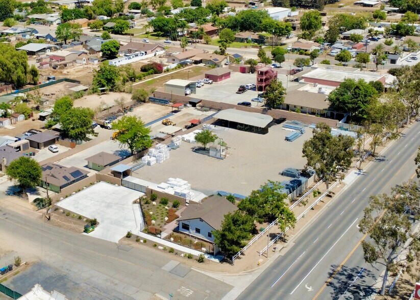 More Photos Of 791 6th St, Norco Specialty For Sale