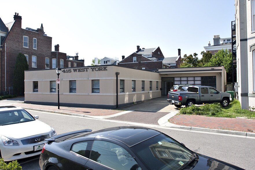 More Photos Of 415 W York St, Norfolk Medical For Lease