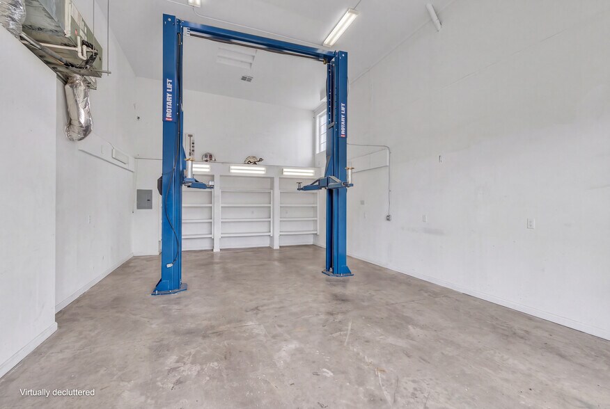 More Photos Of 1338 D St, Ramona Office For Sale