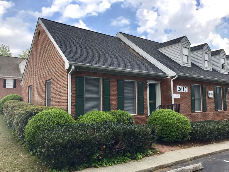 More Photos Of 2617 Sandy Plains Rd, Marietta Medical For Sale