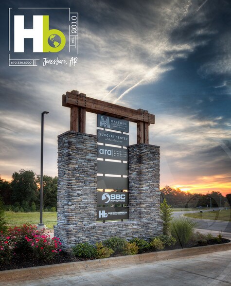 More Photos Of 2230 Hill Park Dr, Jonesboro Office For Lease