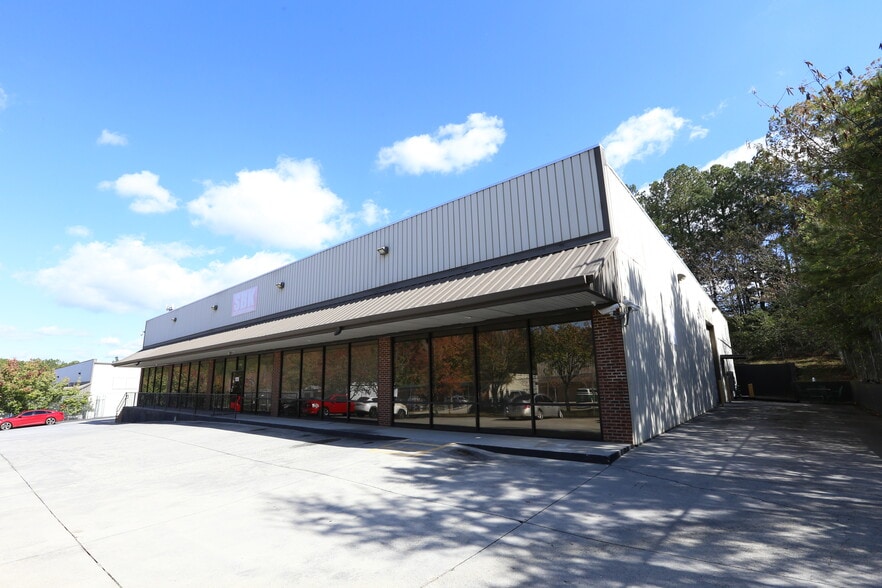 More Photos Of 3042 Matlock Dr NW, Kennesaw Warehouse For Sale