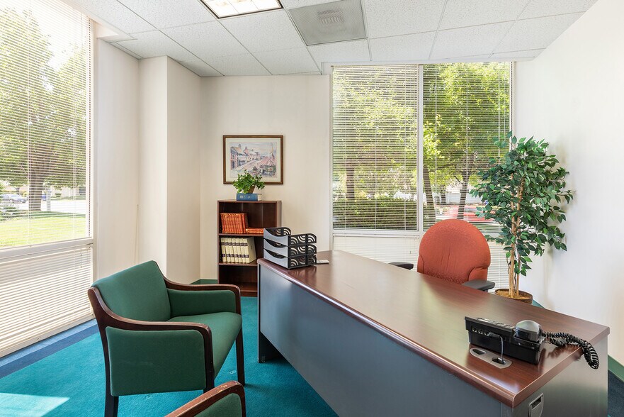 More Photos Of 333 Sunset Ave, Suisun City Medical For Sale