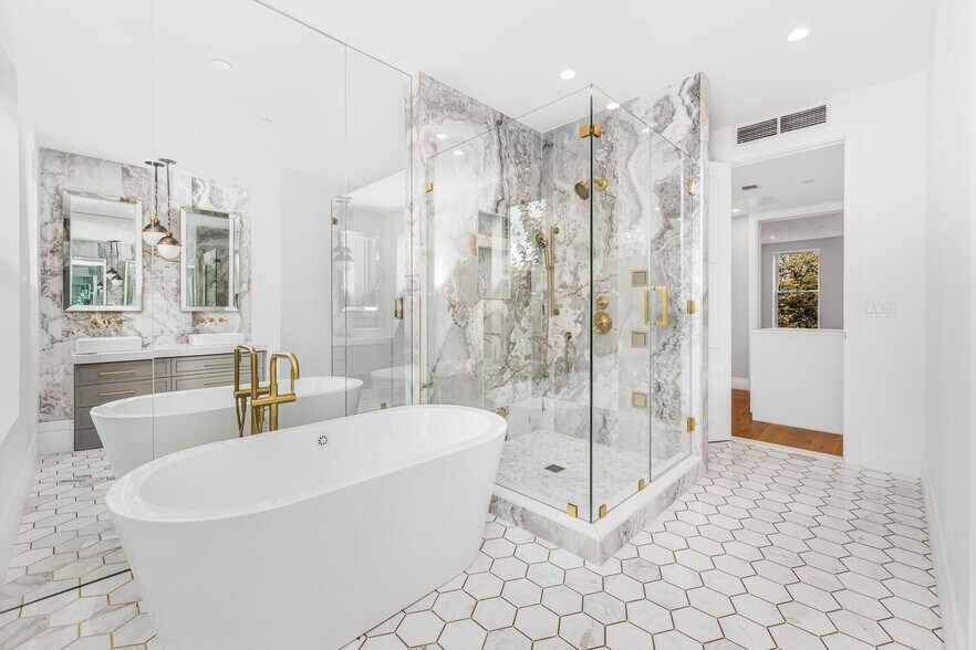 More Photos Of 11A Arlington Pl, Brooklyn Apartments For Sale