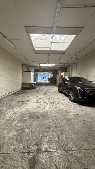 More Photos Of 3258 17th St, San Francisco Storefront Retail Residential For Lease