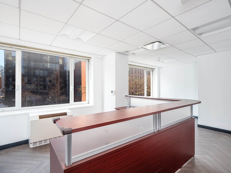 More Photos Of 235-260 E 68th St, New York Apartments For Lease