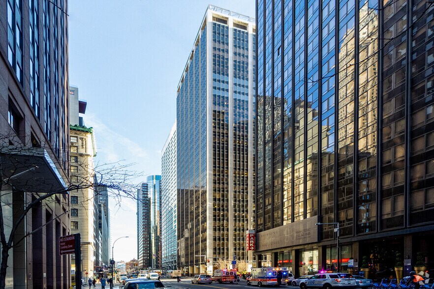 More Photos Of 100 Wall St, New York Office For Lease