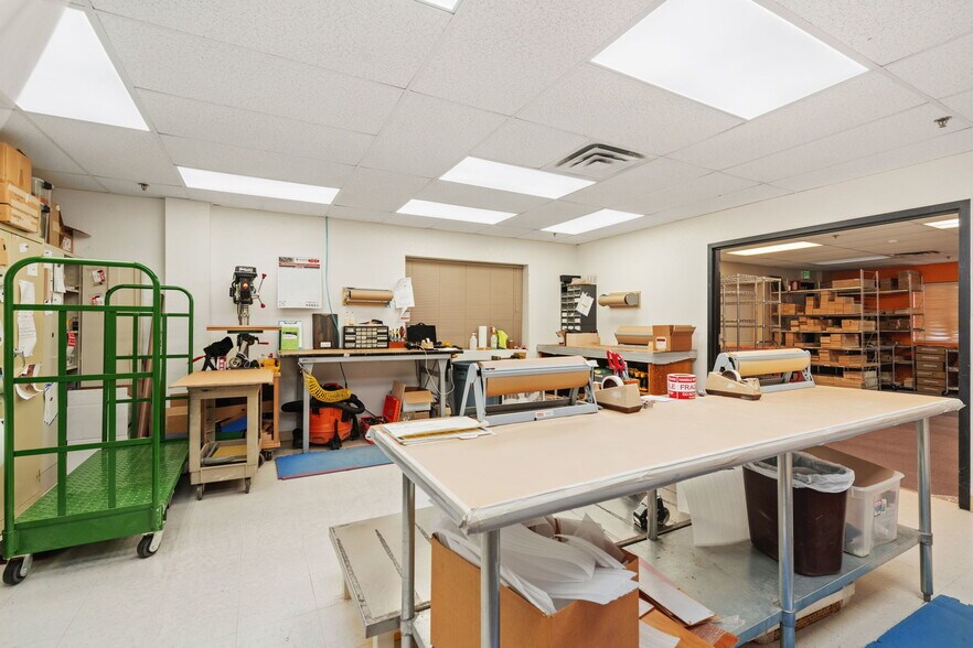 More Photos Of 1215 S Grant Ave, Loveland Warehouse For Sale