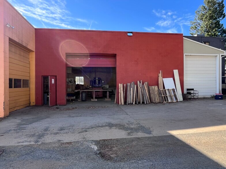 More Photos Of 1329 E High St, Charlottesville Warehouse For Sale