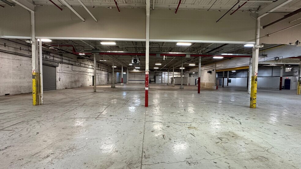More Photos Of 1727-1801 Union Blvd, Allentown Warehouse For Lease