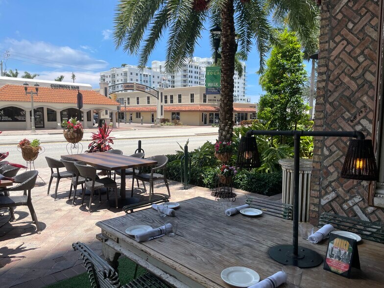 More Photos Of 101-115 E Palmetto Park Rd, Boca Raton Storefront Retail Office For Lease