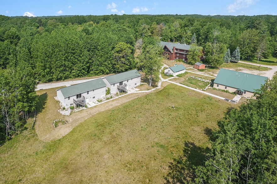 More Photos Of 355 Mannsiding Rd, Harrison Rehabilitation Center For Sale