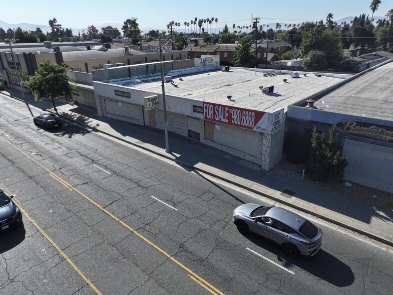 More Photos Of 457 W Highland Ave, San Bernardino Storefront For Sale