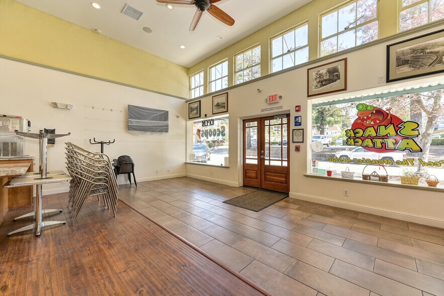 More Photos Of 27 S Main St, Colfax Storefront For Lease