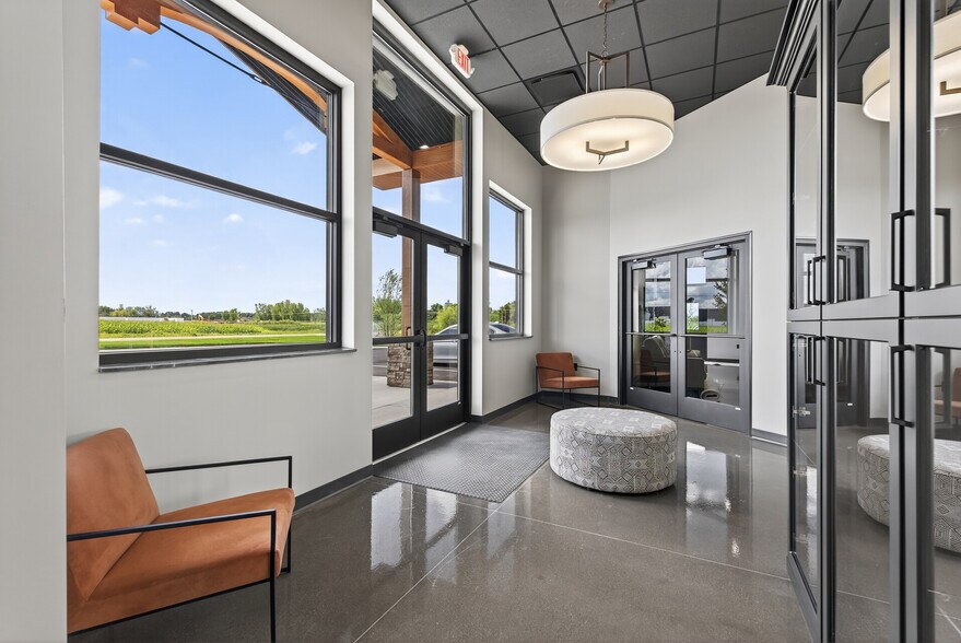 More Photos Of 7040 Kaeding Ln NE, Albertville Industrial For Sale