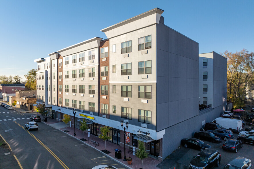 Primary Photo Of 17-19 W Main St, Bound Brook Apartments For Lease