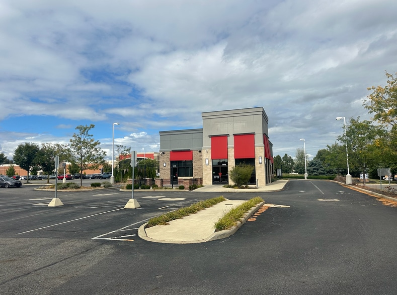 More Photos Of 1478 Gemini Pl, Columbus Restaurant For Lease