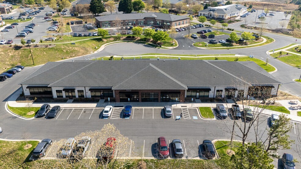 More Photos Of 345 Patricia Ln, Fort Mill Medical For Lease