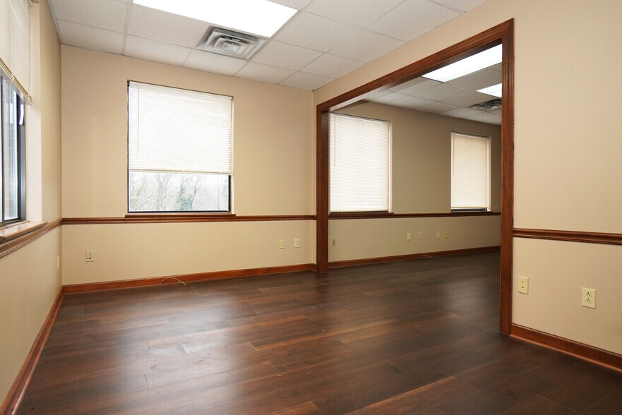 More Photos Of 4241 William Penn Hwy, Murrysville Office Residential For Sale